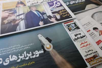 Image for Trump warns Iran of 'bad things' if no deal made, sets deadline of 10-15 days