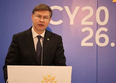 Image for EU governments can use some defence fiscal leeway for green energy, Commission says