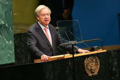 Image for UN chief calls for AI curbs and end to wars in his last assembly address