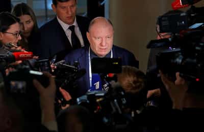 Image for Russian oligarch Potanin's ex-wife can pursue massive divorce claim, UK court rules