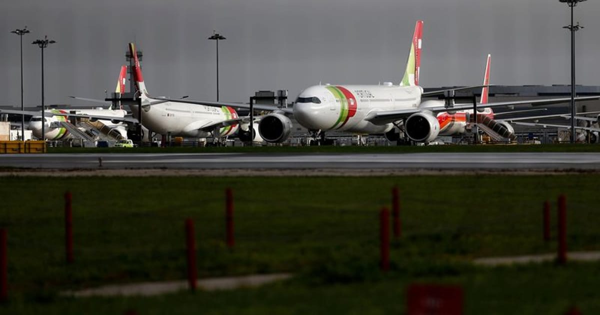 Portugal says strategy, not just price, will decide TAP stake buyer