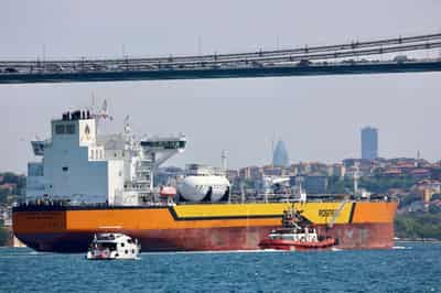 Image for Exclusive-Iran war doubles Russia's main oil revenue to $9 billion in April, Reuters calculations show
