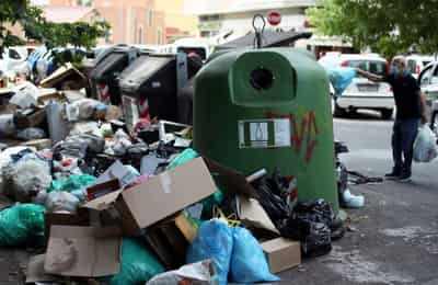 Image for EU sets recycling, reuse targets to cut packaging waste