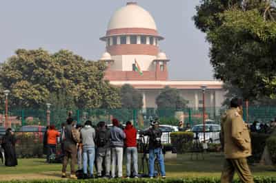 Image for India&#8217;s top court rules against longer loan repayment moratorium