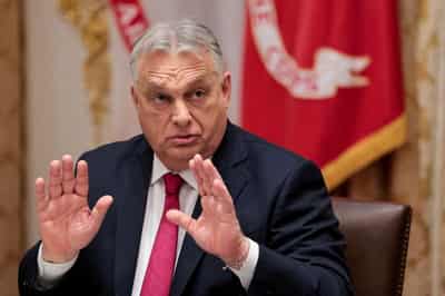 Image for Hungary seeks international investors as plans $4.5 billion foreign currency bond sales in 2026