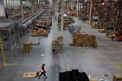 Image for Analysis-Just in time? Manufacturers turn to AI to weather tariff storm