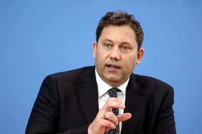 Image for G7 is right forum to discuss ending Iran conflict, German minister says