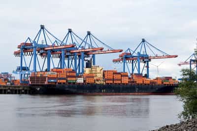 Image for Europe Q2 earnings: Strong euro, tariff worries weigh but banks shine