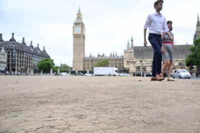 Image for UK issues first extreme heat warning as record temperatures loom