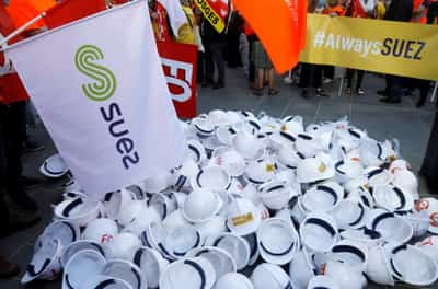 Image for Veolia, Suez to seek EU antitrust okay for tie-up this month &#8211; source