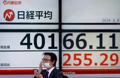 Image for Stocks at record highs as US data leaves June Fed cut bet intact