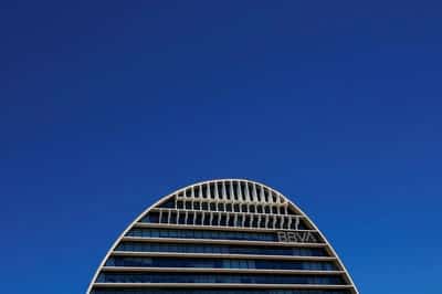 Image for Analysis-European banks' record takings fuel M&A talk as pressures on industry persist
