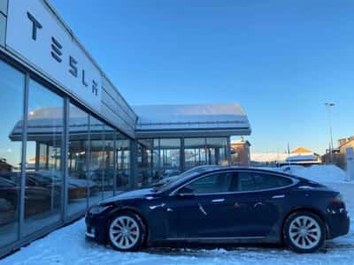 Image for Tesla in pole position in Norway’s race to EV goal