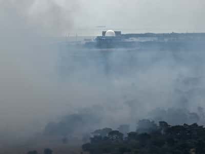 Image for Wildfire in eastern England poses no threat to nearby Sizewell nuclear sites