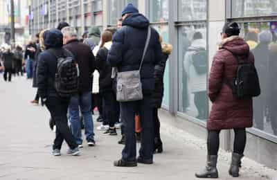 Image for German retail sales dip more than forecast in August