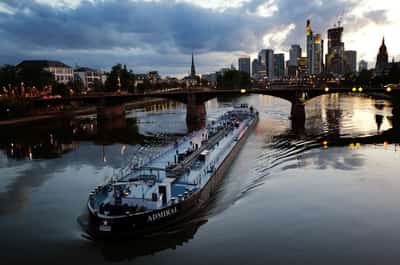 Image for German business activity grows in September, PMI shows