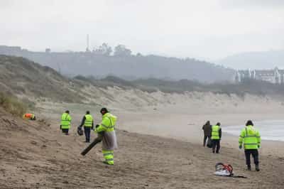 Image for EU lawmakers consider stronger plastic pollution law after spill hits Spain