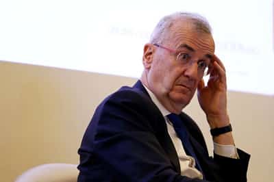 Image for U.S. could dip into recession on trade war, French central banker says