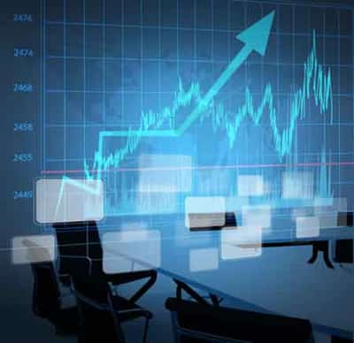 Image for US STOCKS EDGE HIGHER, KEEPING INDEXES AT RECORDS