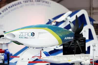Image for UK invests $340 million in clean tech for air travel