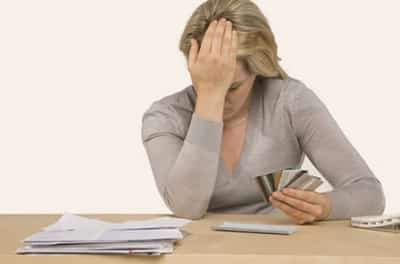 Image for 6.5 MILLION BRITS STRUGGLE WITH £5 BILLION CHRISTMAS DEBT