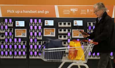 Image for UK retail sales get surprise boost from hot weather and World Cup