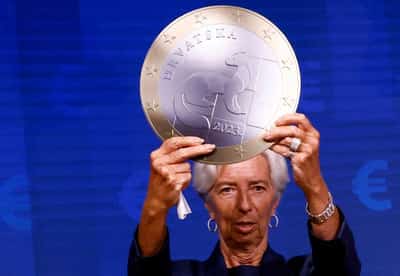 Image for ECB's Lagarde renews calls for beefed up role for euro
