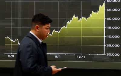 Image for Foreign investors buy Japanese stocks for eighth week on AI rally