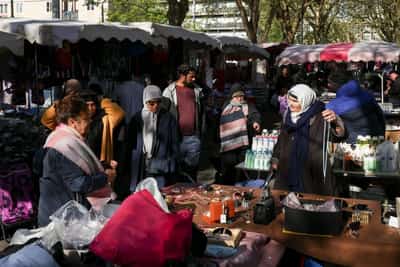 Image for In France's poor, diverse suburbs, Melenchon's hard left charts a path to the presidency