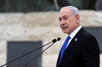 Image for Netanyahu faces criticism after Trump halts Israeli strikes on Beirut