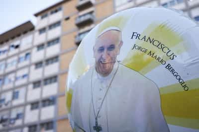 Image for Pope Francis had two respiratory 'insufficiencies', back on ventilation, Vatican says