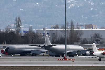Image for Bulgaria plays down Iran warning over US tanker aircraft