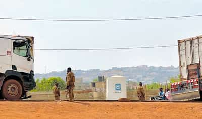 Image for Al Qaeda-linked insurgents call on Malians to rise up, establish Sharia law