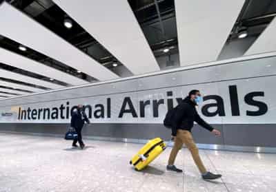 Image for Aviation, travel groups urge fully reopening U.S.-UK travel market