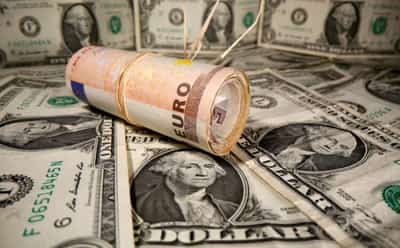 Image for Dollar dented as consumer sentiment dives