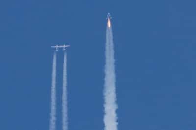Image for U.S. aviation agency probes Branson&#8217;s Virgin Galactic flight deviation
