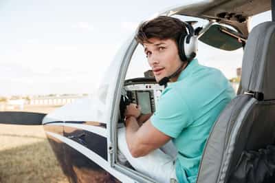 Image for Everything you need to know to be an expert pilot