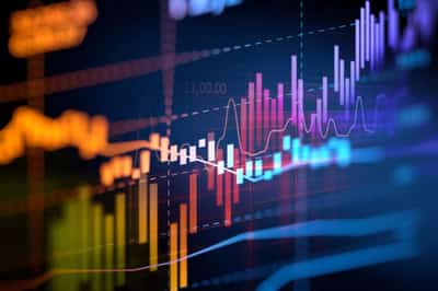 Image for Interest Rates Hike Pushes Singapore Banks Stocks To A High