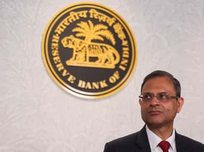 Image for BRICS nations discuss linking payment systems and CBDCs, RBI chief says