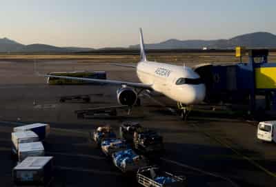Image for Athens airport first-quarter net profit falls 28%, hit by price adjustments