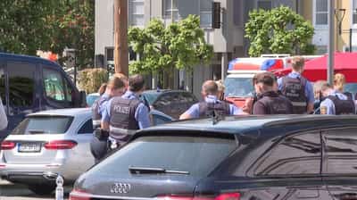 Image for German police respond to hostage-taking at bank branch, statement says