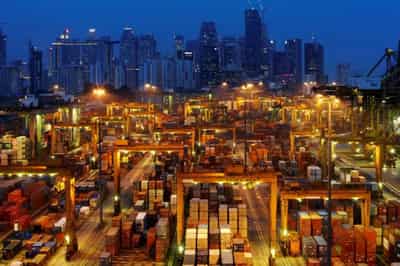 Image for Institutional investors add risk; outlook more positive for 2021 -research