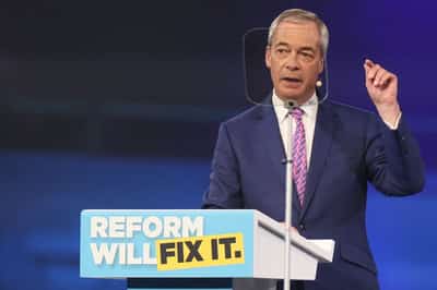 Image for Britain's Reform party unveils 'Britannia Card' to lure back wealthy migrants