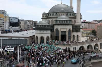 Image for Turkish cartoonist jailed pending trial over drawing accused of insulting Prophet