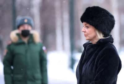 Image for UK foreign minister to visit Ukraine, tells Russia to end military buildup