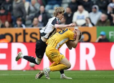 Image for Soccer-Gordon red card huge blow for Newcastle League Cup hopes