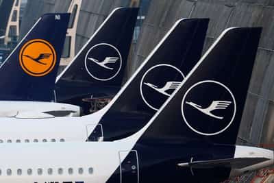 Image for Lufthansa strikes upbeat tone, but monitoring for US demand weakness