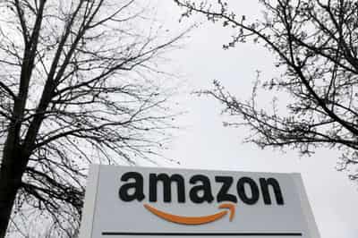 Image for Amazon extends moratorium on police use of facial recognition software
