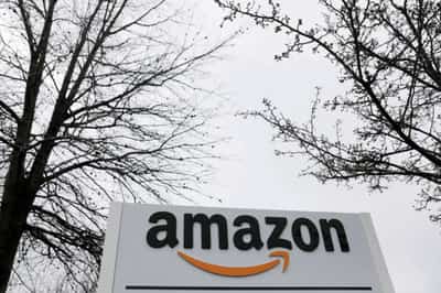 Image for Amazon extends moratorium on police use of facial recognition software