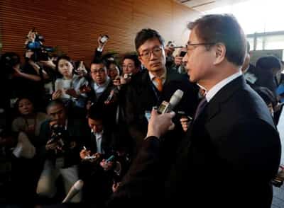 Image for South Korean spy agency files complaints against ex-chiefs over N.Korea cases